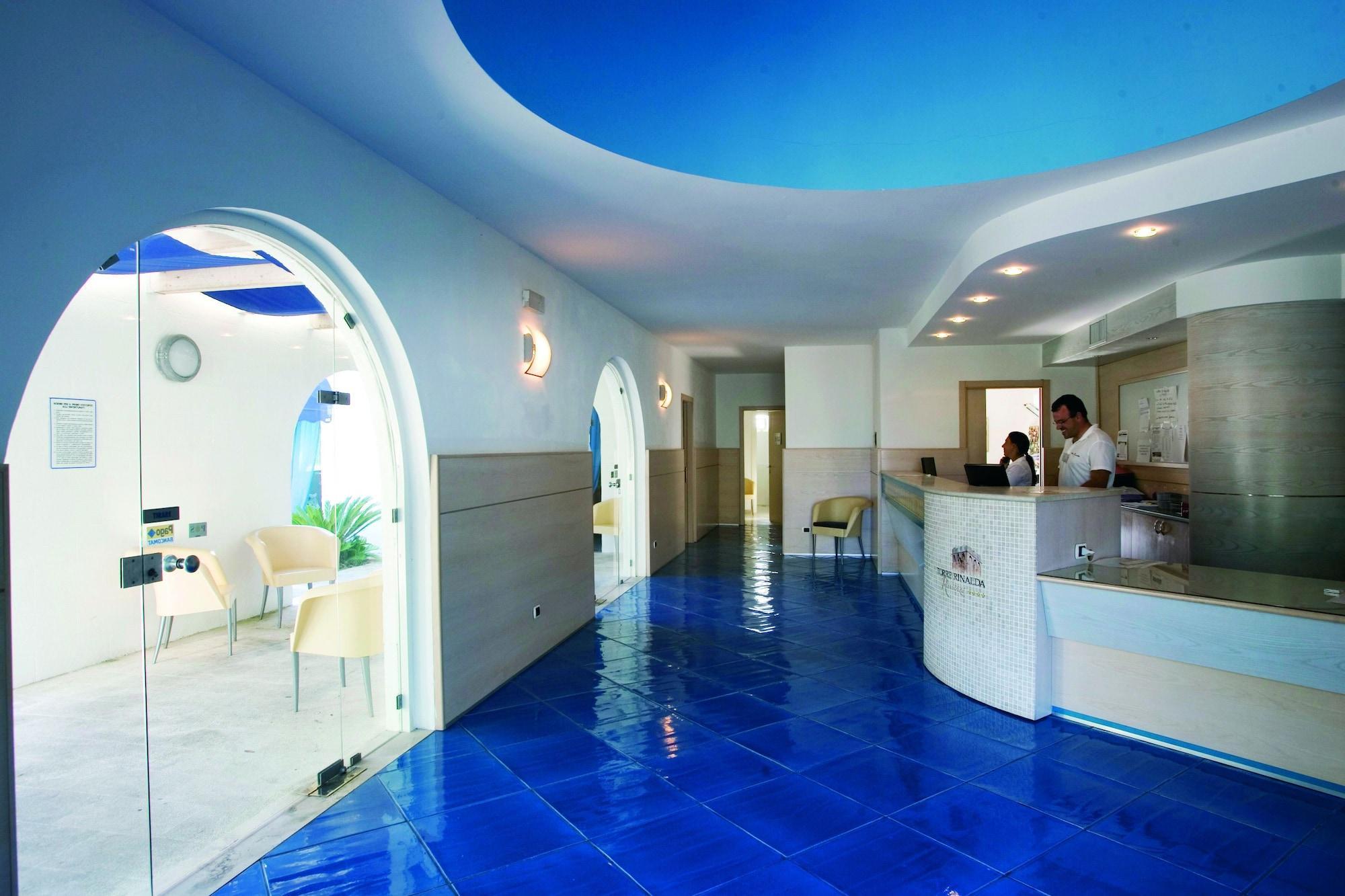 Futura Club Torre Rinalda Hotel Exterior photo